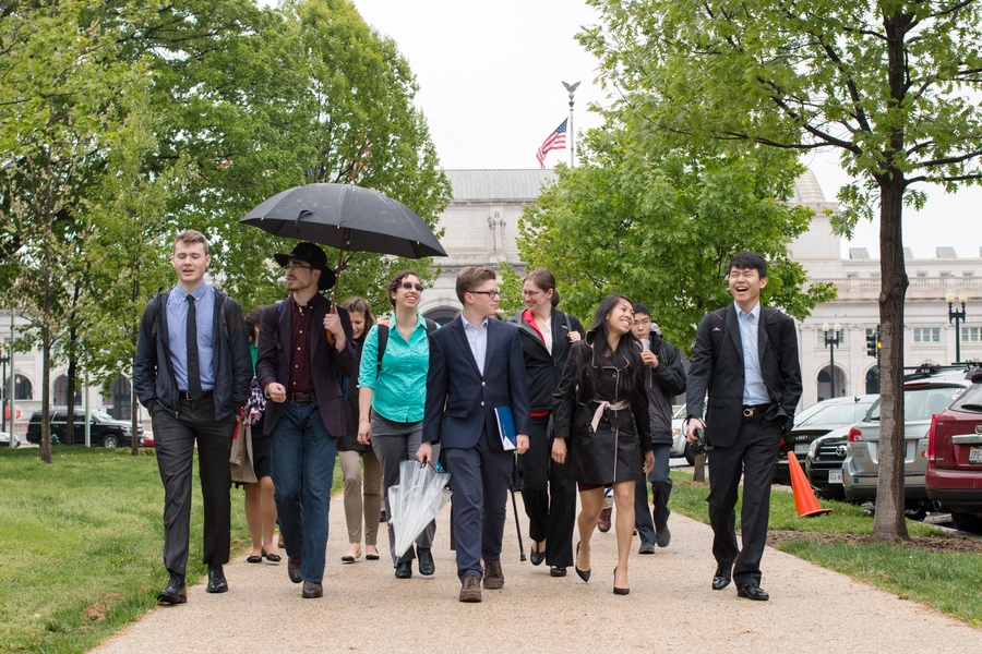 MIT students walk towards the Capitol before their meetings with Congressional represenatives.