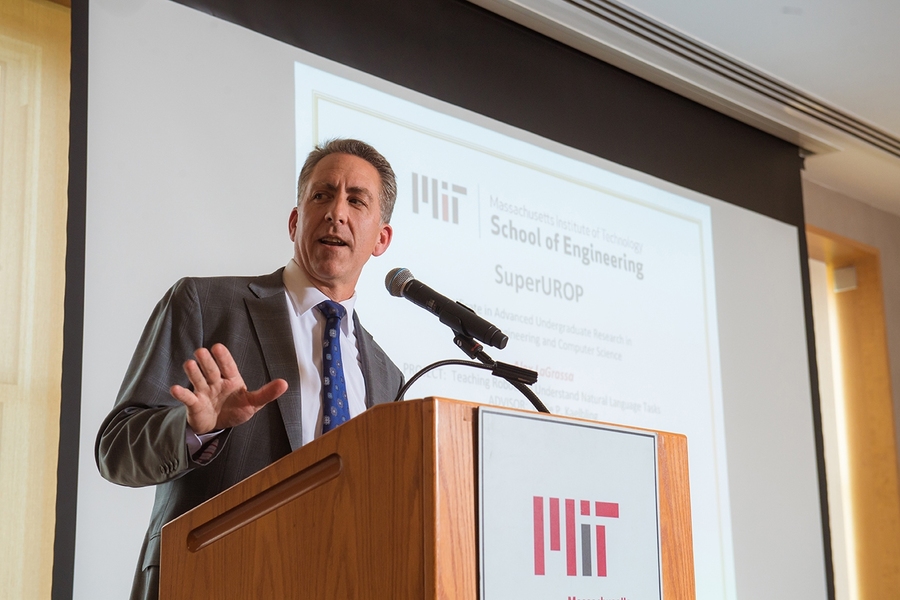 Speaking at the year-end SuperUROP certificate ceremony, School of Engineering Dean Ian A. Waitz praised the program for enabling undergraduates to work on complex research projects. 