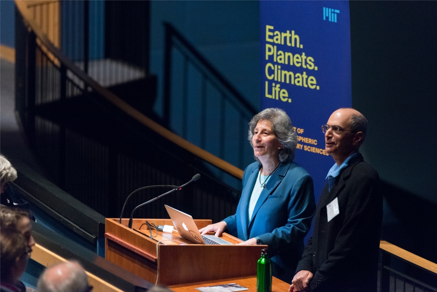 Dan Rothman, co-director of the Lorenz Center, fields questions with Susan Solomon after the lecture. 