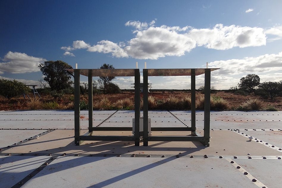 A view of the EDGES antenna, in western Australia 