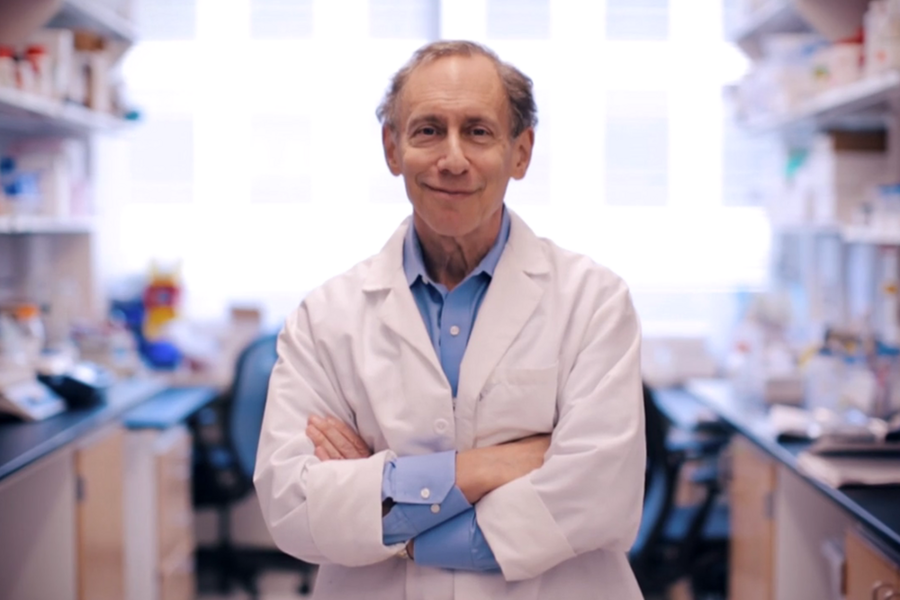 Institute Professor Robert Langer