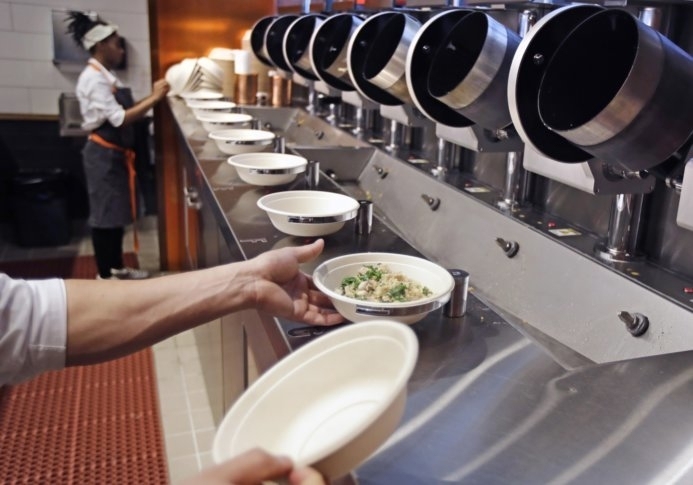 Spyce cooks up delicious food, robot-style.