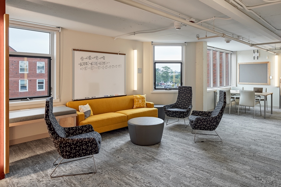 Each of the nine communities within New House includes a quiet lounge, as well as a cluster kitchen.