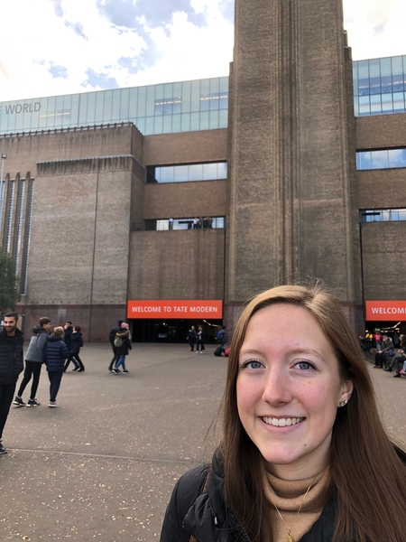 MIT student Julia Pallone enjoyed exploring London during her fall semester at Imperial College London.