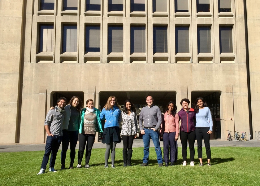  Brent Minchew (fourth from right) stands with his Glaciers at MIT group in front of the Green Building.
