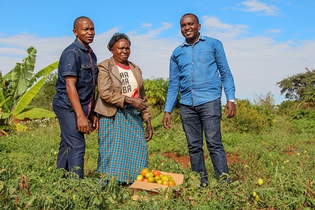 Peter Mumo Nyamai (right), a 2019 D-Lab Scale-Ups Fellow, is the founder of Expression Global Group Ltd, a social venture which supplies innovative, durable, and environment-friendly rainwater harvesting products to improve irrigation and boost productivity among rural smallholder farmers in Kenya. 