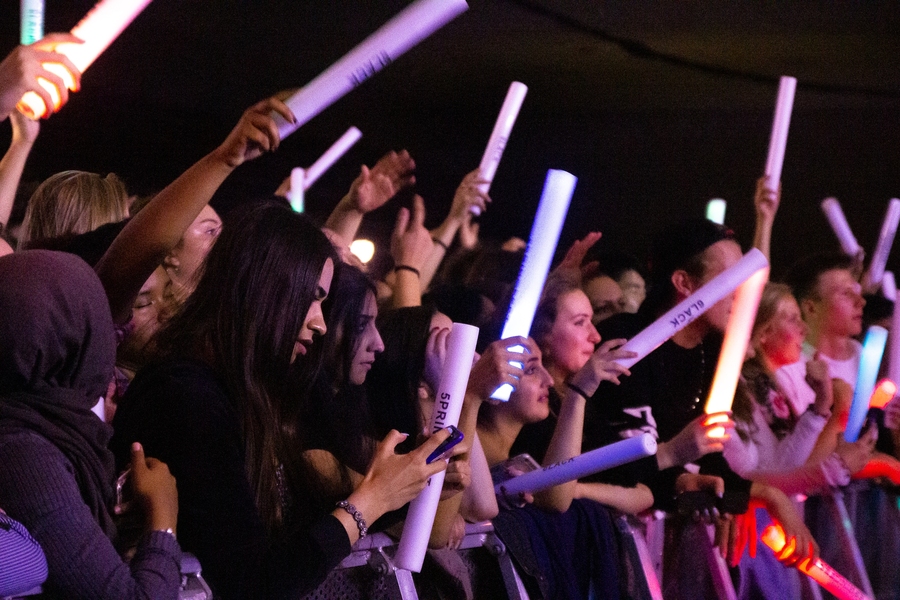 Make some noise!