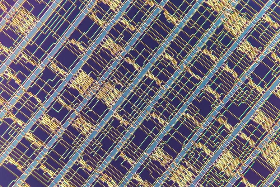 A microscopic image of a modern microprocessor built from carbon nanotube field-effect transistors.