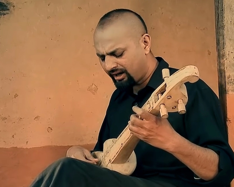 Lochan Rijal performing music from Nepal in Raw Sounds