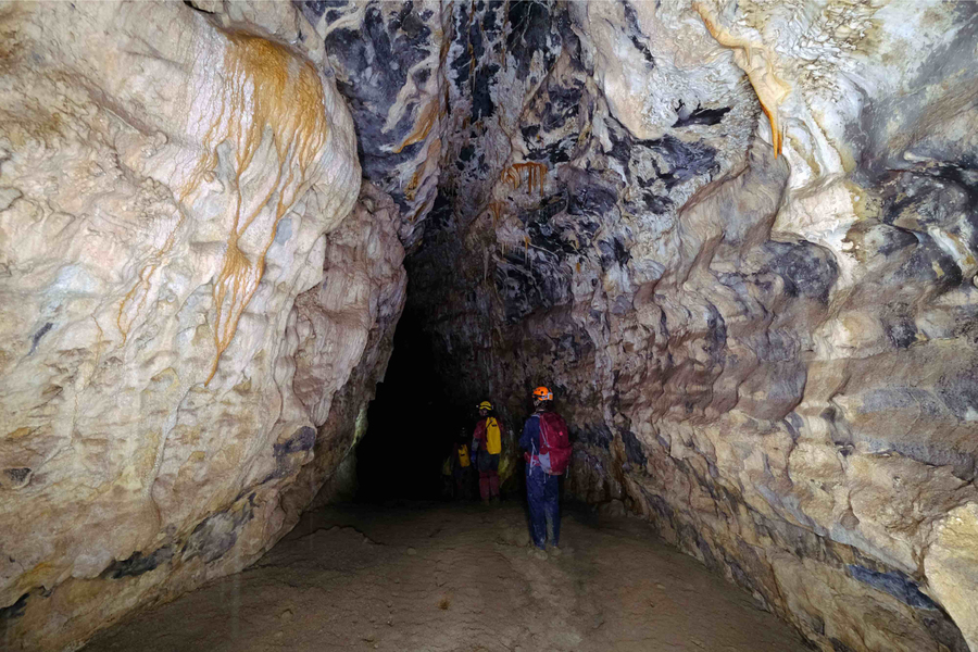 cave desposits