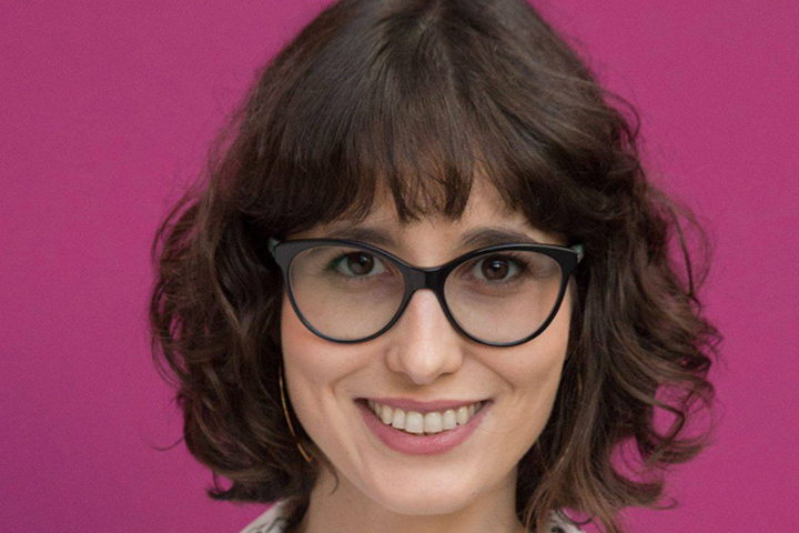 Portrait photo of Emilia Simison