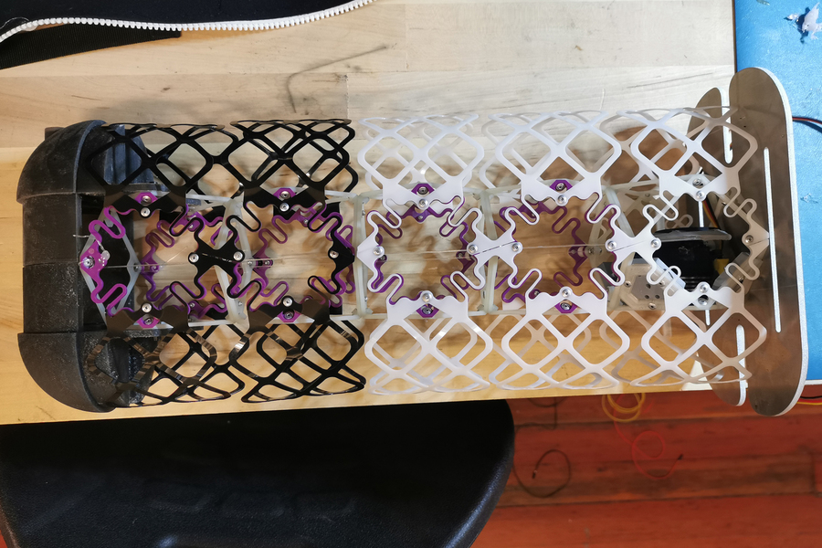 The lattice-like pieces, called voxels, is formed with plastic pieces in complex shapes.