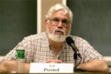 Professor Theodore Postol called for technological security upgrades at the teach-in on "Technology, War and Terrorism."