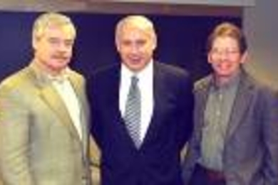 Former Israeli Prime Minister Benjamin Netanyahu and Sloan School alumnus (center) at MIT with Sloan Dean Richard Schmalansee (left) and Thomas Siebel, CEO and chair of Siebel Systems, Inc.