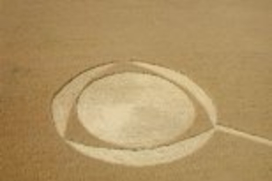 An aerial view of the finished crop circle reveals its inspiration: the footprint of Kresge Auditorium.