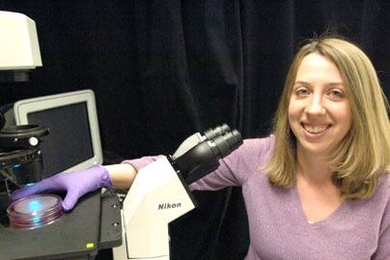 Ruth Bodner, a postdoctoral fellow in MIT's Center for Cancer Research, has discovered a compound that could lead to the development of a new treatment for Huntington's disease, a fatal neurodegenerative disorder.