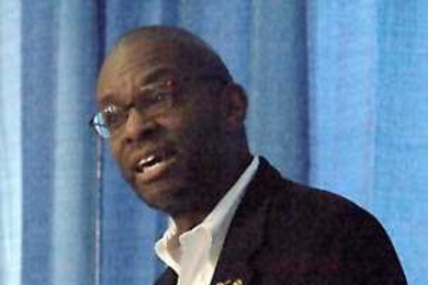 Keynote speaker Ted Childs Jr. delivers his address to the crowd at the 33rd annual Martin Luther King Jr. Breakfast Celebration in Walker Memorial on Feb. 16. <a onclick="MM_openBrWindow('mlk-keynote-enlarged.html','','width=509, height=583')">
<span onmouseover="this.className='cursorChange';">Open image gallery</span>
</a>
<noscript> <a href="mlk-keynote-enlarged.html">
<em>(no JavaScript)<...