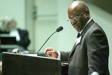 Architect and MIT alum Wes Henderson advocated mentoring to encourage and guide aspiring architects.