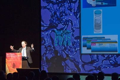 MIT Institute Professor Robert Langer, one of two winners of the 2008 Max Planck Research Award, gives a speech at the June 26th award ceremony as part of the 59th annual meeting of the Max Planck Society in Dresden, Germany.