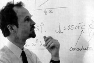 Ain Sonin, a longtime faculty members in the Department of Mechanical Engineering, died on Sunday, June 27.