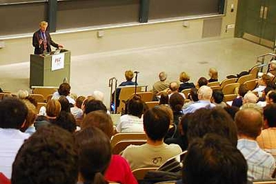 Rudolf Jaenisch delivers the James R. Killian Jr. Faculty Achievement Award Lecture on Sept. 29.
