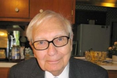 Lee L. Davenport
