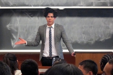 Fernando Garibay, an executive with Interscope Records and long-time Lady Gaga collaborator, speaks about innovation and the music industry during an event hosted by do.it@MIT, a student group dedicated to innovation.