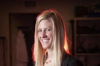 Danielle Zurovcik headshot