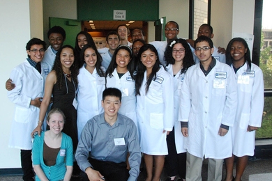 Students get hands-on experience at the Broad Institute during a six-week enrichment program run by the MIT Office of Engineering Outreach Programs.