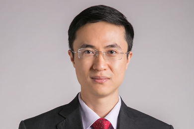 Headshot of Hong Ru